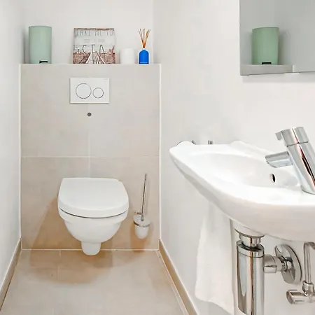 2 Bedroom Gorgeous In * Ostend