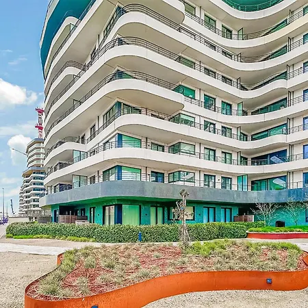 2 Bedroom Gorgeous In